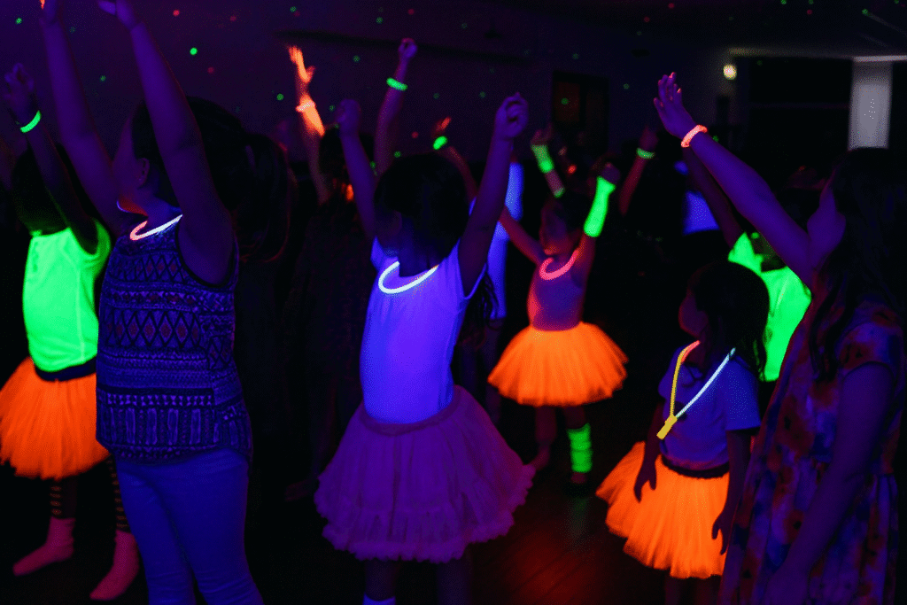 glow-dance
